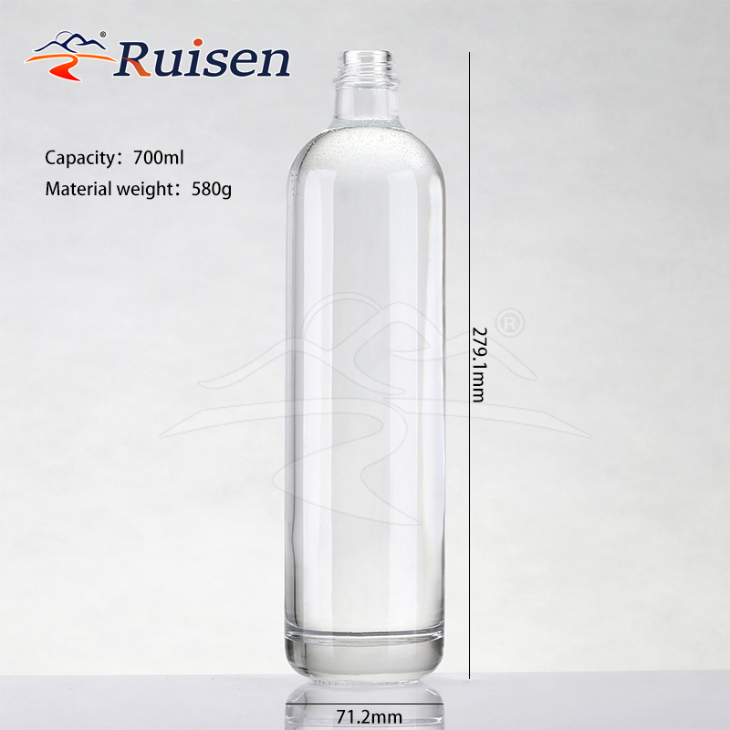 Crystal - Clear Glass Liquid Bottle 700ml For Premium Water And Beverage Packaging（