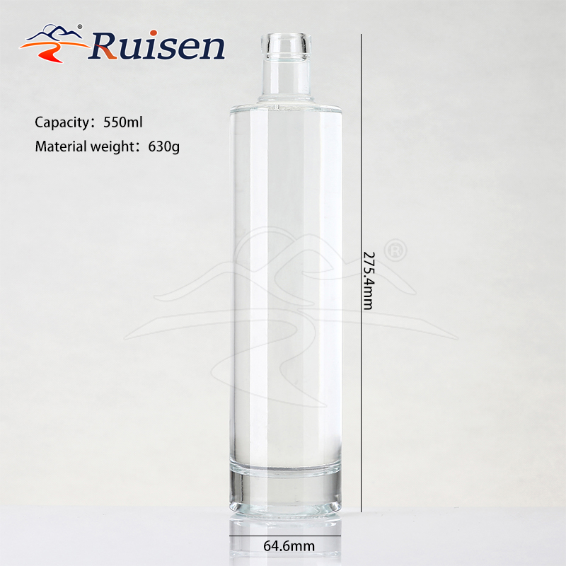 550ml Clear Glass Liquor Bottle Tall Design For Premium Alcohol Beverage Packaging