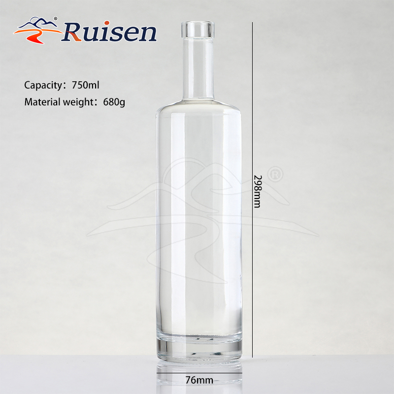 750ml Clear Glass Liquor Bottle Tall Cylindrical Design For Premium Alcohol Beverage Packaging And Luxury Brand Display