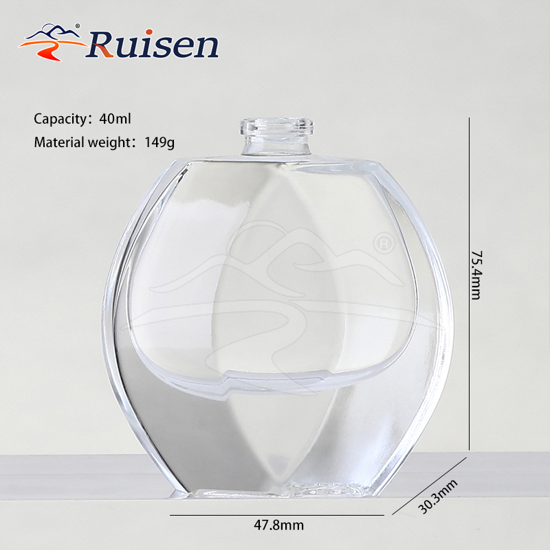 30Ml 50ml 70ml 100ml Luxury Clear Glass Perfume Bottle Unique Golden Base Design Fragrance Bottle For Cosmetic Perfume Storage And Packaging