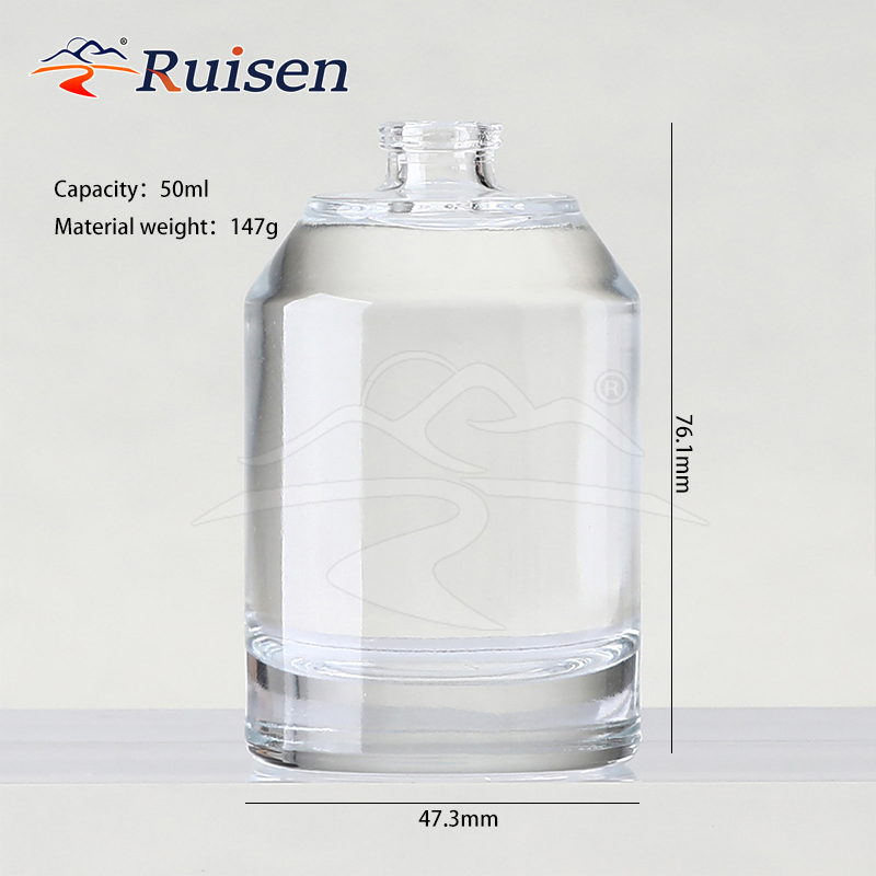 30Ml 50ml 70ml 100ml Luxury Clear Glass Perfume Bottle Unique Golden Base Design Fragrance Bottle For Cosmetic Perfume Storage And Packaging