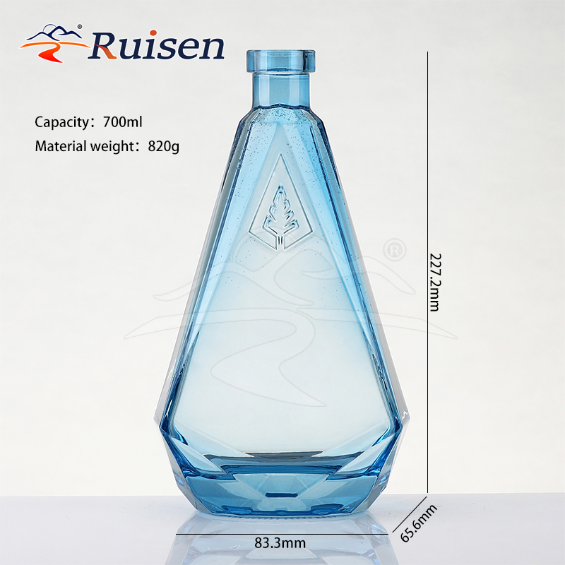 700ml Durable Blue Glass Beverage Bottle Customizable Design For Premium Liquor Packaging And Branded Gift Promotion